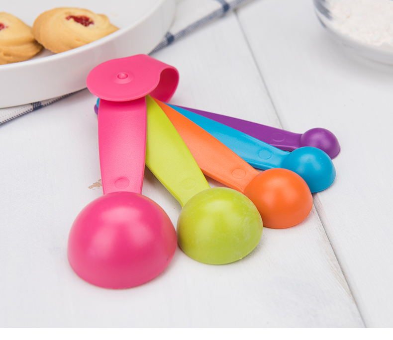 5 piece multi purpose cute baking plastic adjustable measurement measuring spoons and cups set of cooking